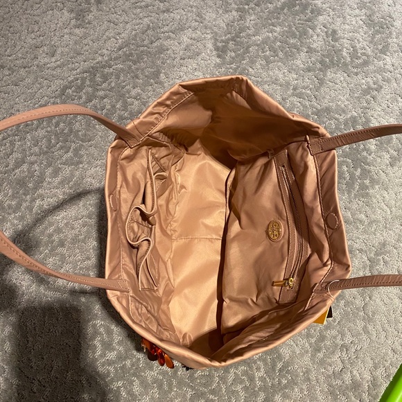 Tory Burch Flower Cluster Tote. Never used. NWT. - Picture 6 of 6